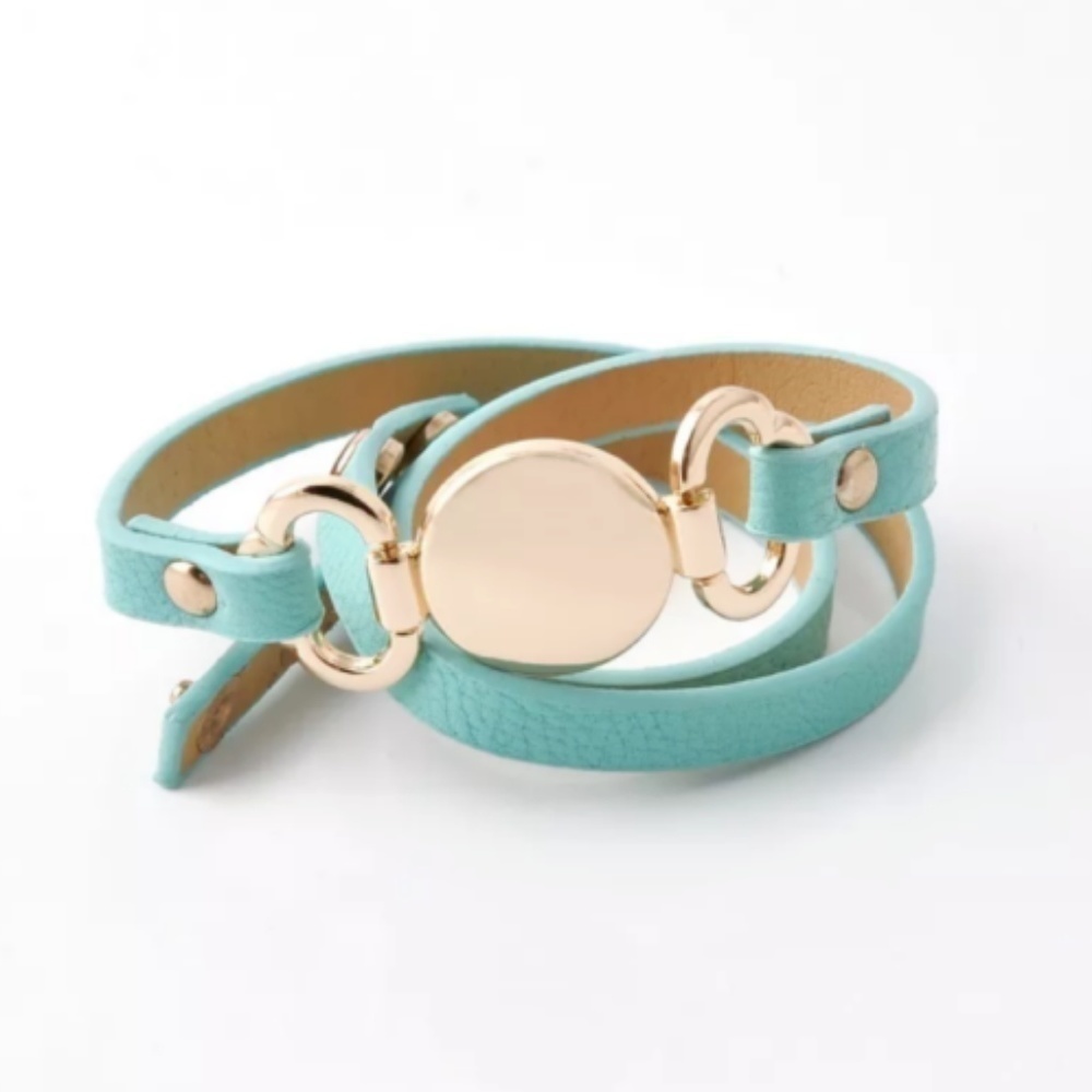 Leather Wrap Bracelet with‎ Gold Tone Disc - Mint